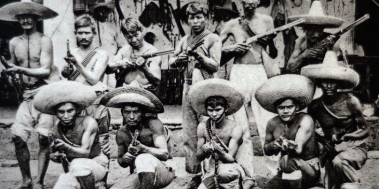 Mexican revolutionary soldiers