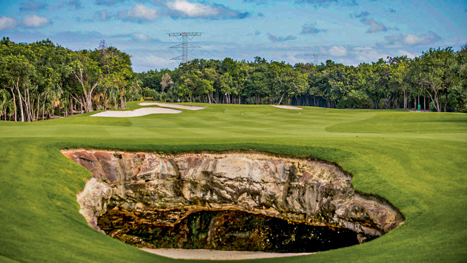 Golf in the Riviera Maya