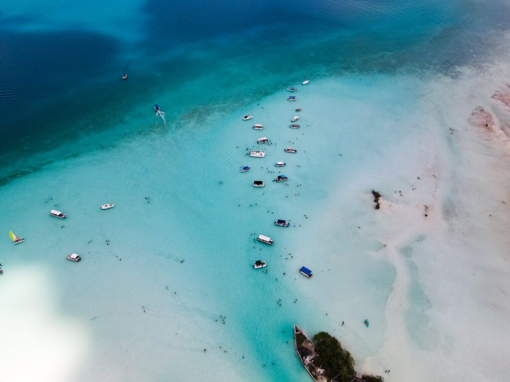 
Descubriendo Bacalar: La Joya Oculta de Quintana Roo